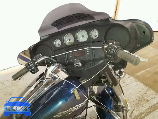 2014 HARLEY-DAVIDSON FLHX STREE 1HD1KBM13EB670925 image 4