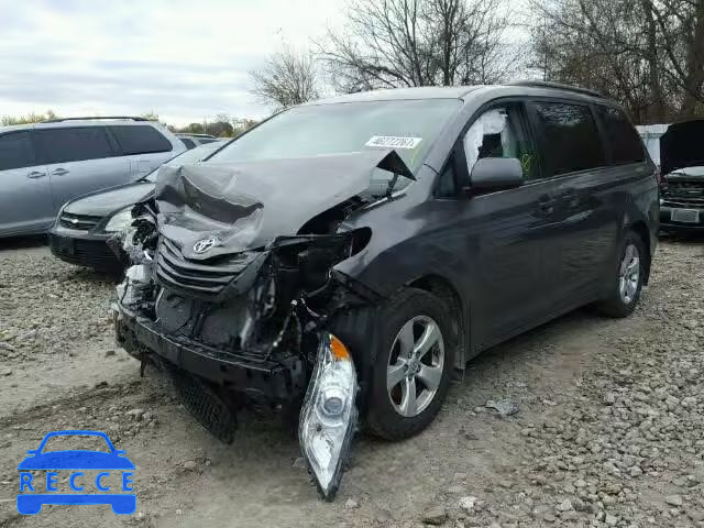 2017 TOYOTA SIENNA BAS 5TDZZ3DC2HS774200 image 1