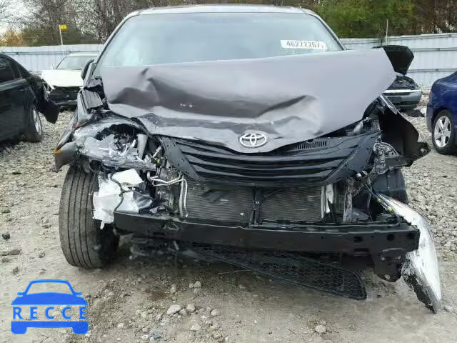 2017 TOYOTA SIENNA BAS 5TDZZ3DC2HS774200 image 8