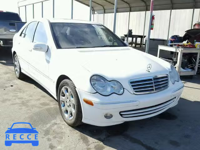 2005 MERCEDES-BENZ C 240 WDBRF61J05A679557 image 0
