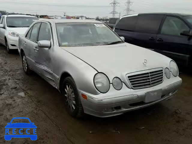 2001 MERCEDES-BENZ E 320 4MAT WDBJF82JX1X060768 image 0