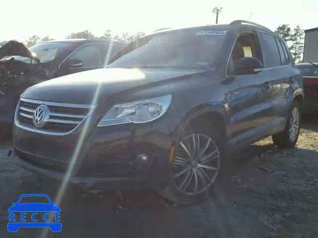 2011 VOLKSWAGEN TIGUAN S WVGAV7AX1BW526000 image 1