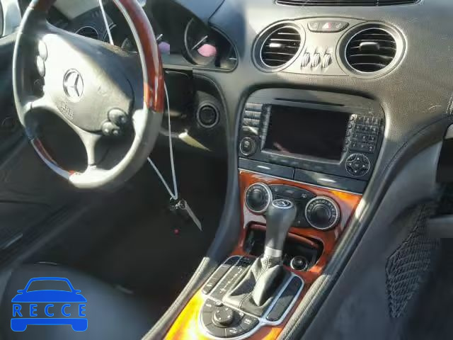 2005 MERCEDES-BENZ SL 500 WDBSK75F25F099450 image 8