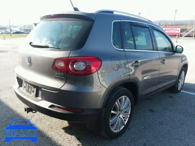 2010 VOLKSWAGEN TIGUAN SE WVGBV7AX3AW502039 image 3