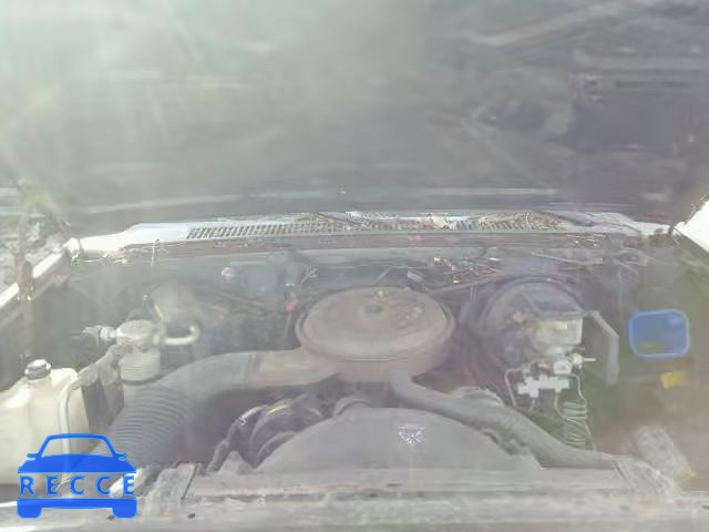 1991 CHEVROLET SUBURBAN V 1GBEV16K2MF150334 Bild 6