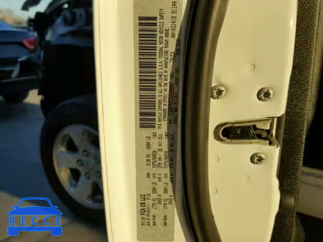 2016 RAM 1500 LARAM 1C6RR7NT2GS295987 image 9