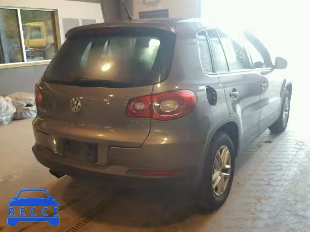 2011 VOLKSWAGEN TIGUAN S WVGBV7AX1BW511551 image 3
