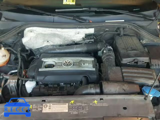 2011 VOLKSWAGEN TIGUAN S WVGBV7AX1BW511551 image 6