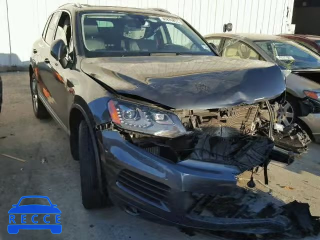 2014 VOLKSWAGEN TOUAREG V6 WVGEP9BP1ED015084 зображення 0