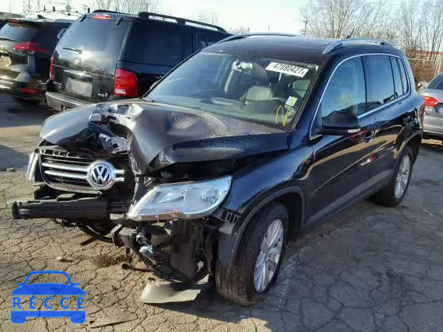 2010 VOLKSWAGEN TIGUAN SE WVGBV7AXXAW510090 Bild 1