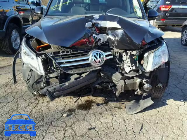 2010 VOLKSWAGEN TIGUAN SE WVGBV7AXXAW510090 image 8