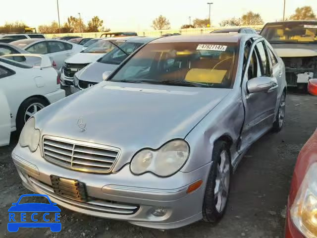 2005 MERCEDES-BENZ C 240 WDBRF61J65A654498 image 1