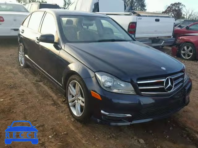 2014 MERCEDES-BENZ C 250 WDDGF4HB3EA940519 image 0