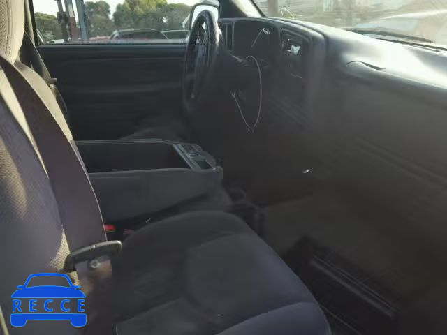 2004 GMC SIERRA C25 1GTHC23U74F189009 image 4