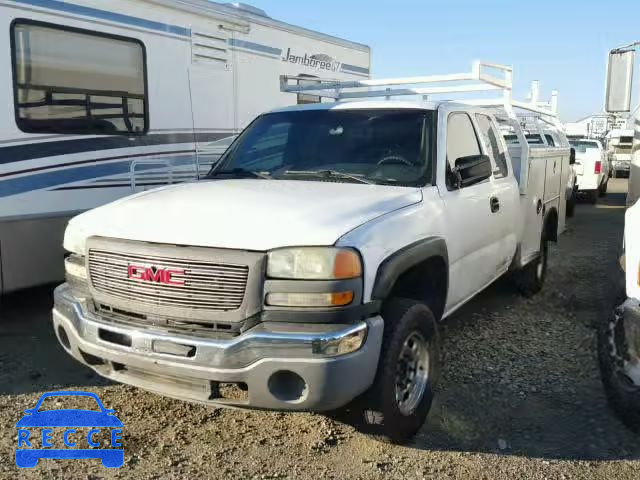 2004 GMC SIERRA C25 1GDHC29U14E390428 image 1