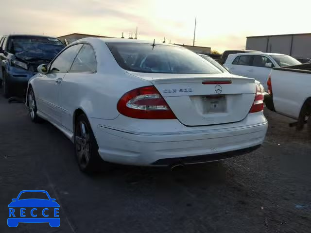 2005 MERCEDES-BENZ CLK 500 WDBTJ75J35F132788 image 2