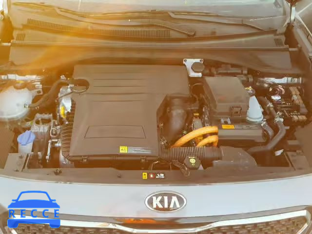 2017 KIA NIRO EX TO KNDCE3LC5H5082537 image 6