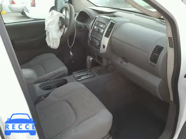 2009 NISSAN FRONTIER C 1N6AD09U29C404988 image 4