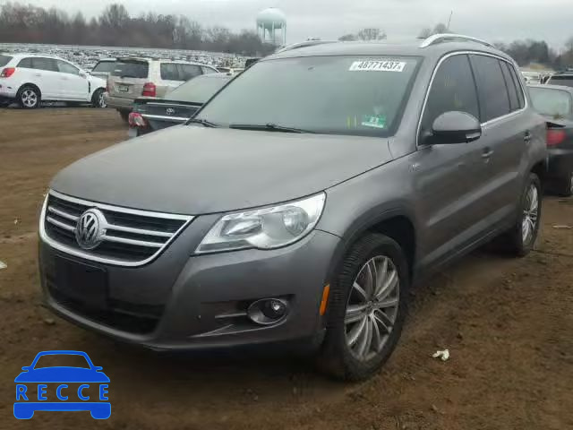 2010 VOLKSWAGEN TIGUAN SE WVGBV7AX0AW521132 image 1