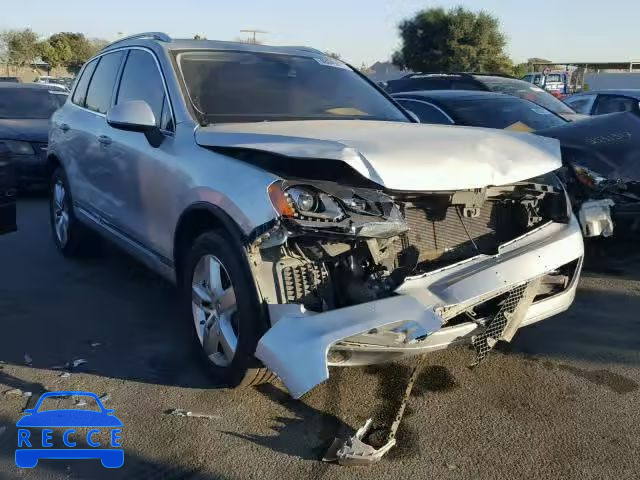 2013 VOLKSWAGEN TOUAREG V6 WVGEF9BP9DD011432 Bild 0