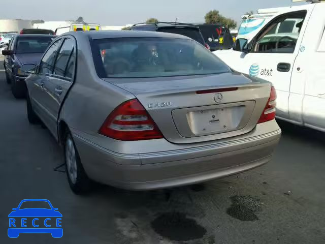 2004 MERCEDES-BENZ C 320 WDBRF64J74F522038 image 2