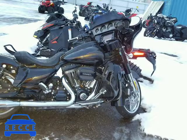 2015 HARLEY-DAVIDSON FLHXSE CVO 1HD1PXN10FB956259 image 4