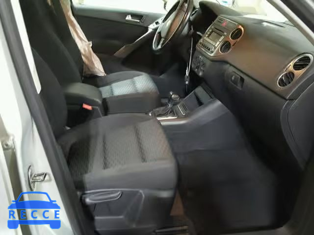 2009 VOLKSWAGEN TIGUAN SE WVGBV75N89W545182 зображення 4
