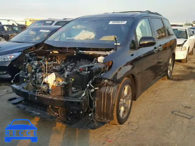 2017 TOYOTA SIENNA SE 5TDXZ3DC5HS855330 зображення 1