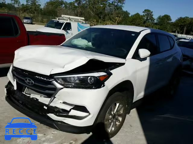 2017 HYUNDAI TUCSON SE KM8J23A45HU451359 image 1