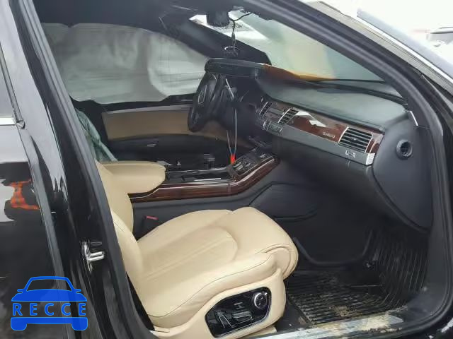 2011 AUDI A8 QUATTRO WAUAVAFD2BN026401 image 4