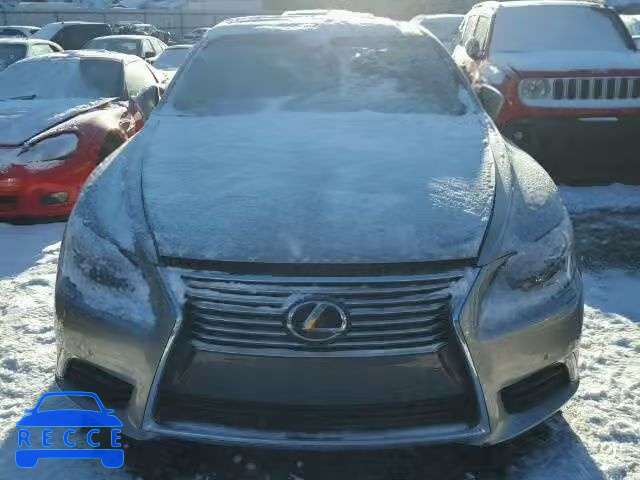 2017 LEXUS LS 460 JTHBL5EF4H5144271 зображення 8