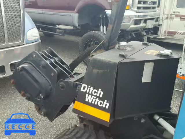 2001 DITCH WITCH WITCH 4V0079 image 5