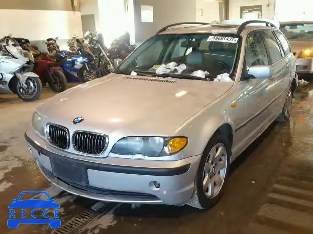 2002 BMW 325 XIT WBAEP33422PF01242 Bild 1
