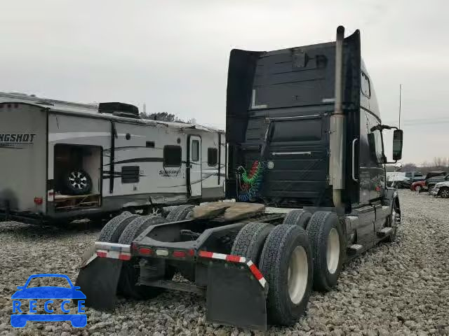 2006 VOLVO VN VNL 4V4NC9GHX6N447125 image 3