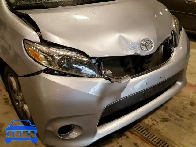 2017 TOYOTA SIENNA SE 5TDXZ3DC5HS803678 image 8