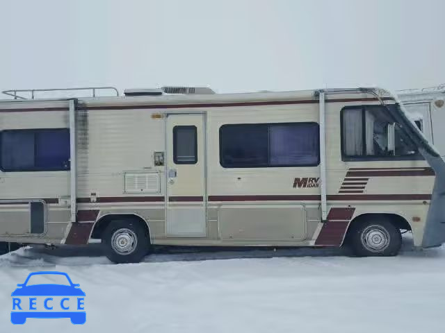 1984 CHEVROLET P30 1GBJP37W4E3326194 image 9