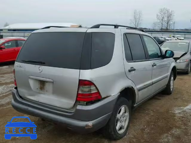 1998 MERCEDES-BENZ ML 320 4JGAB54E8WA039483 Bild 3