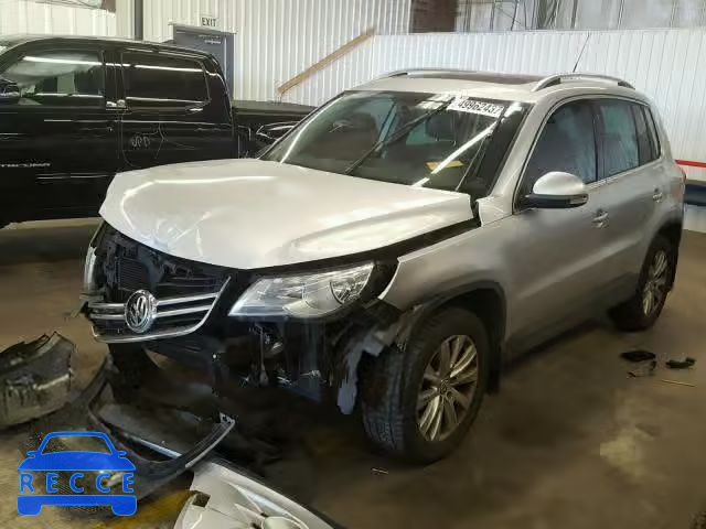 2009 VOLKSWAGEN TIGUAN SE WVGBV75N29W541788 image 1