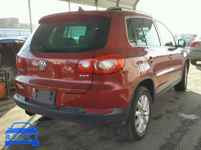 2011 VOLKSWAGEN TIGUAN S WVGAV7AX0BW000957 image 3