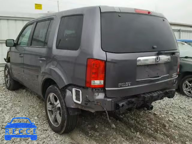 2015 HONDA PILOT SE 5FNYF4H30FB058871 image 2