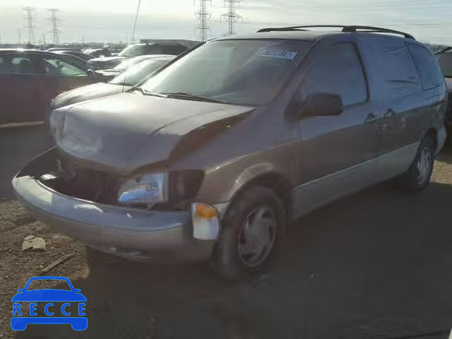 1998 TOYOTA SIENNA LE 4T3ZF13C7WU050271 image 1