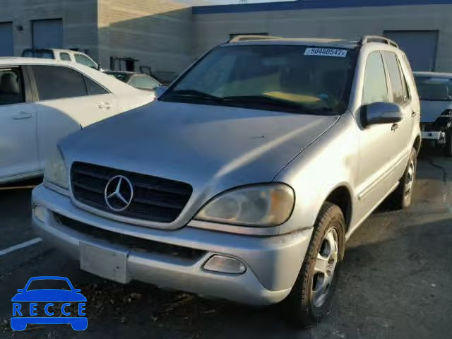 2002 MERCEDES-BENZ ML 320 4JGAB54E52A328637 Bild 1