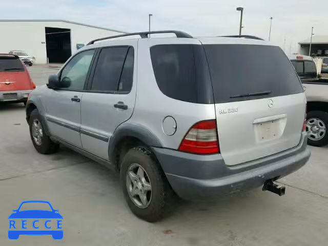 1998 MERCEDES-BENZ ML 320 4JGAB54E7WA020102 image 2