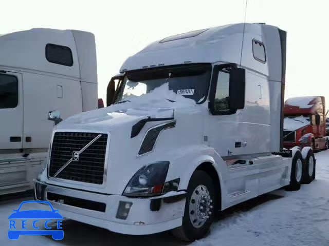 2013 VOLVO VN VNL 4V4NC9EH6DN144732 Bild 1