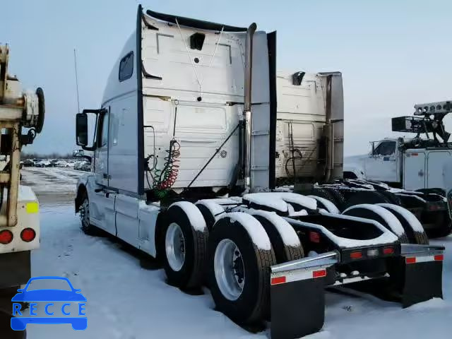 2013 VOLVO VN VNL 4V4NC9EH6DN144732 Bild 2