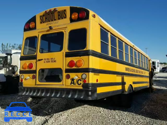 1997 INTERNATIONAL 3000 3800 1HVBBAAN1VH517166 image 3