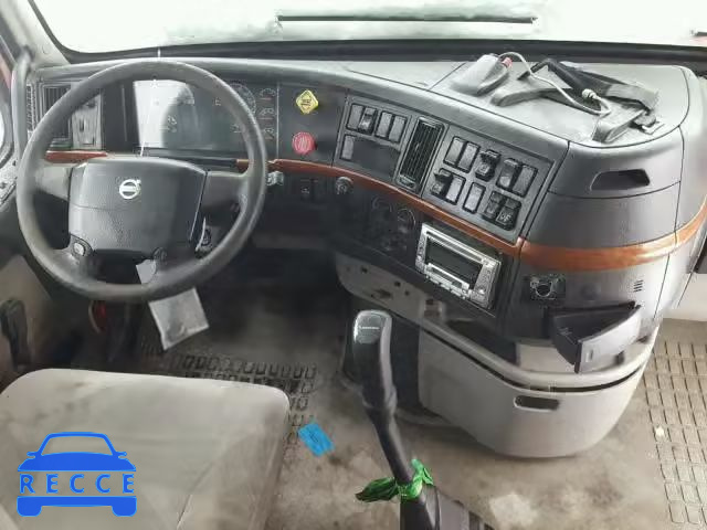 2005 VOLVO VN VNL 4V4NC9TJ85N381715 зображення 8