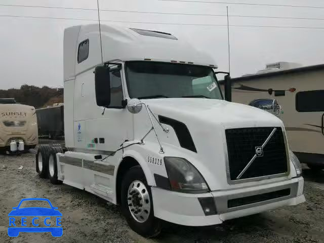 2005 VOLVO VN VNL 4V4NC9TJ75N370690 Bild 0