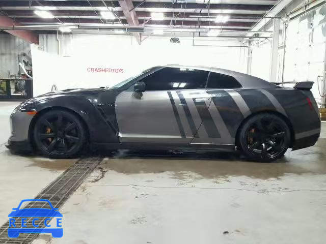 2009 NISSAN GT-R BASE JN1AR54F79M250429 Bild 2