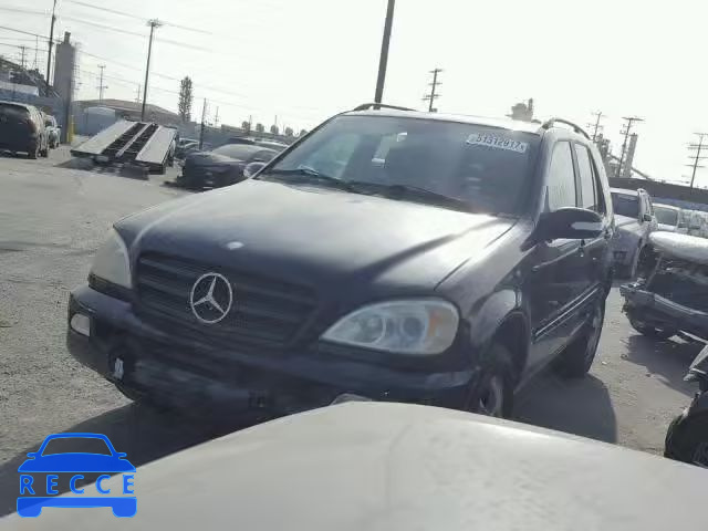 2002 MERCEDES-BENZ ML 320 4JGAB54E82A371840 Bild 1